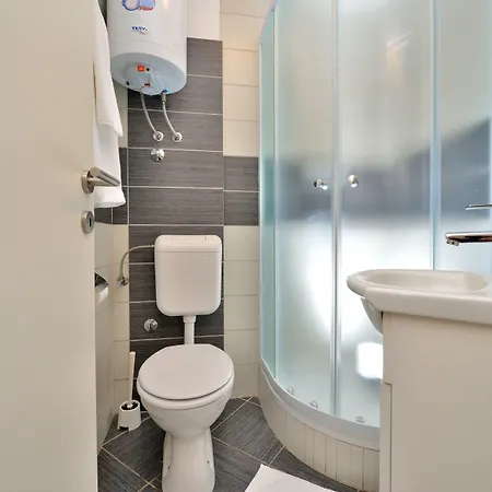 Donat * Ζαντάρ