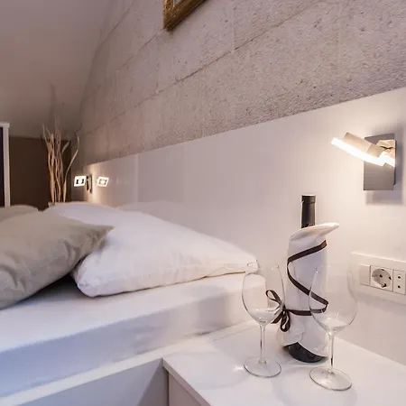 Donat Apartment